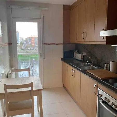 Acojedor Duplex En Apartment Balaguer